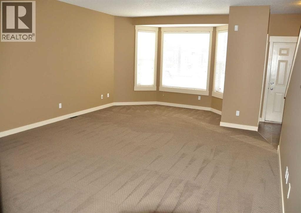 233 Rainbow Falls Drive — photo 3
