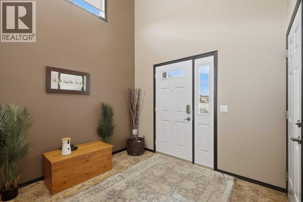 182 Robinson Avenue — photo 4