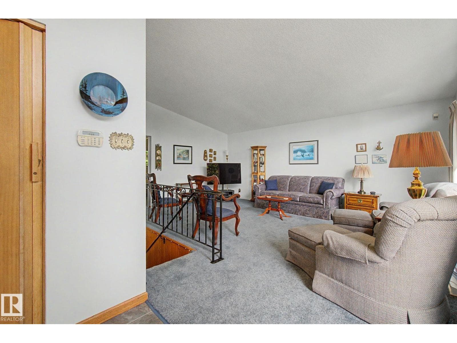 8706 162 ST NW — photo 5