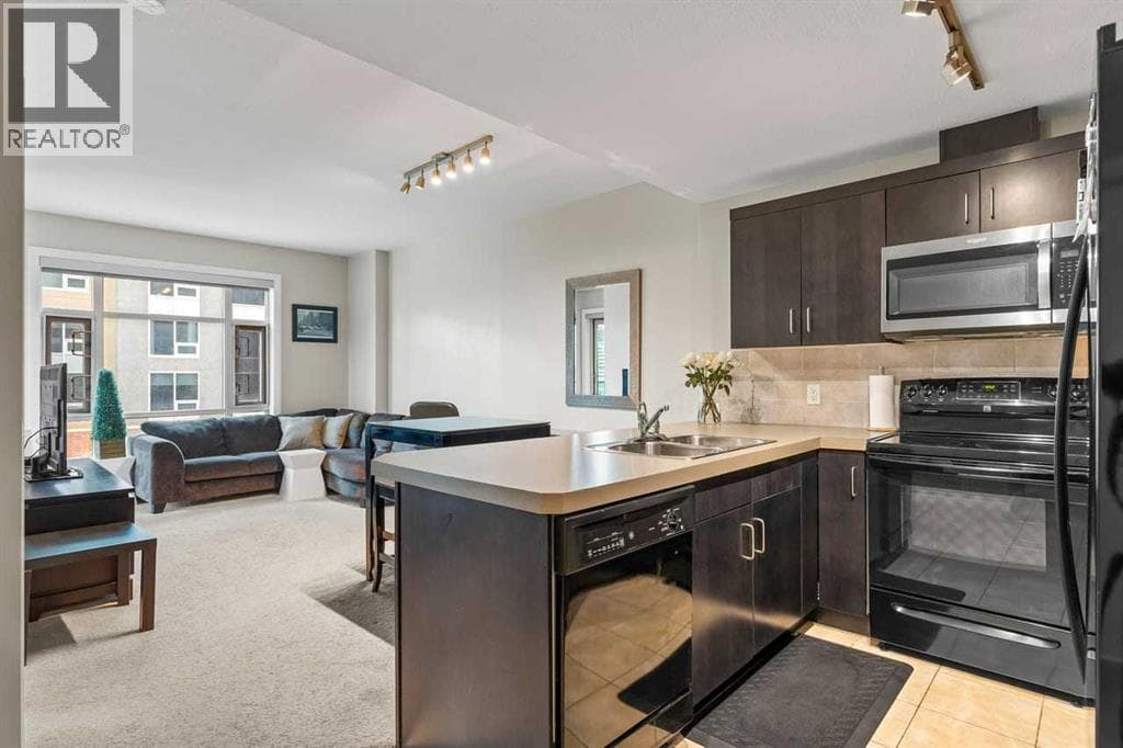 502, 1410 1 Street SE — photo 3