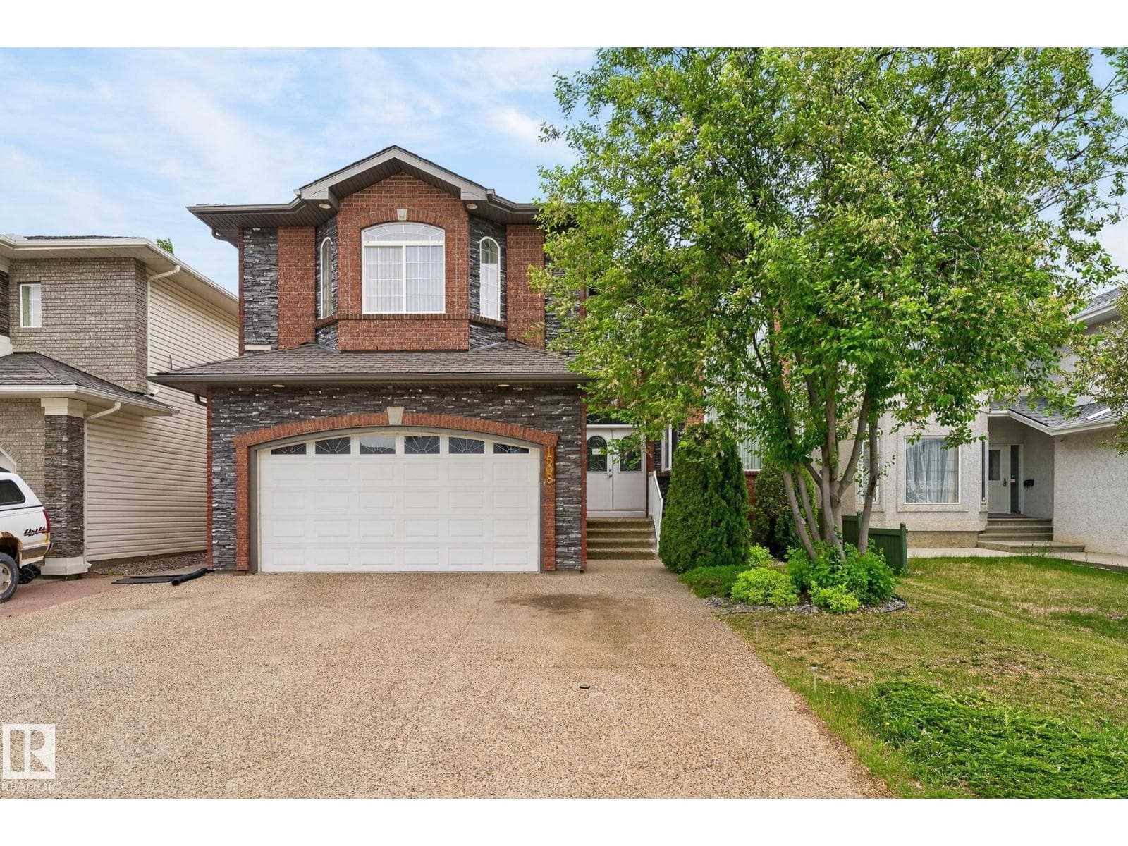 1508 PALMER CL NW