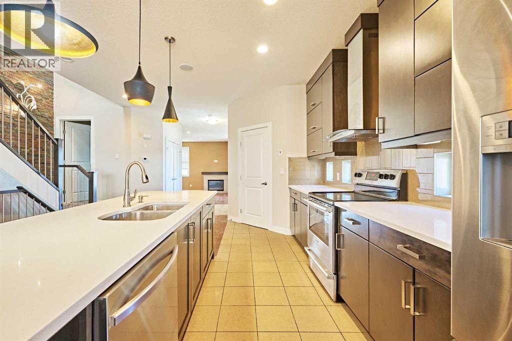 1840 Westmount Road NW — photo 4