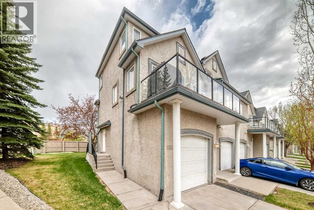 156 Simcoe Place SW — photo 2