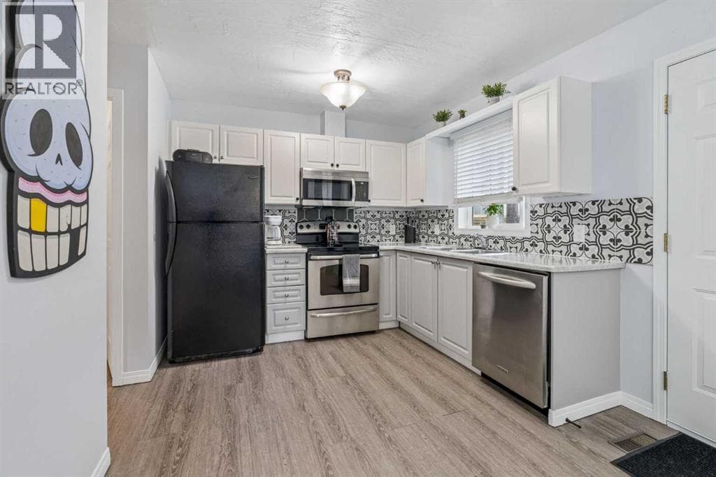 123 Stonemere Place — photo 2