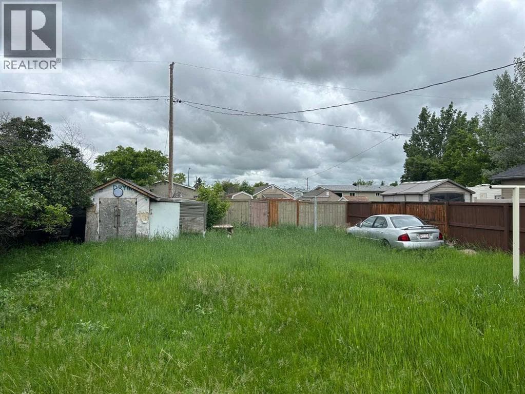 822 2 Street SE — photo 4