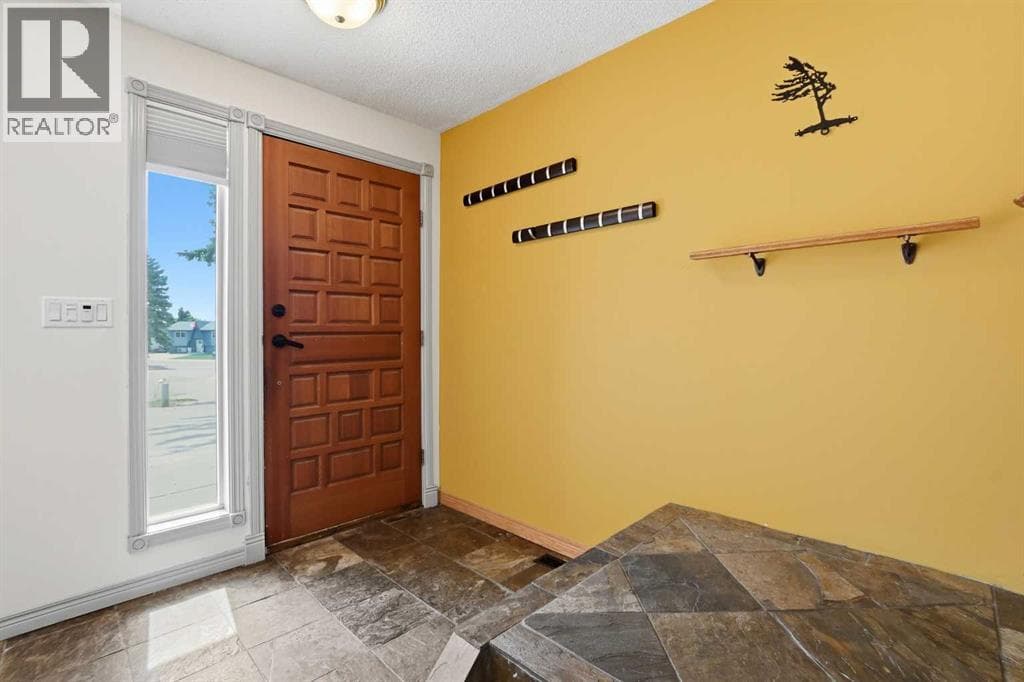 26 Gummow Close — photo 2