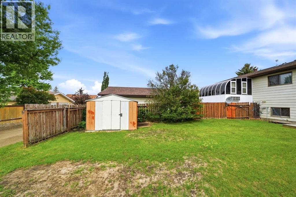 15 Mclean Street — photo 3