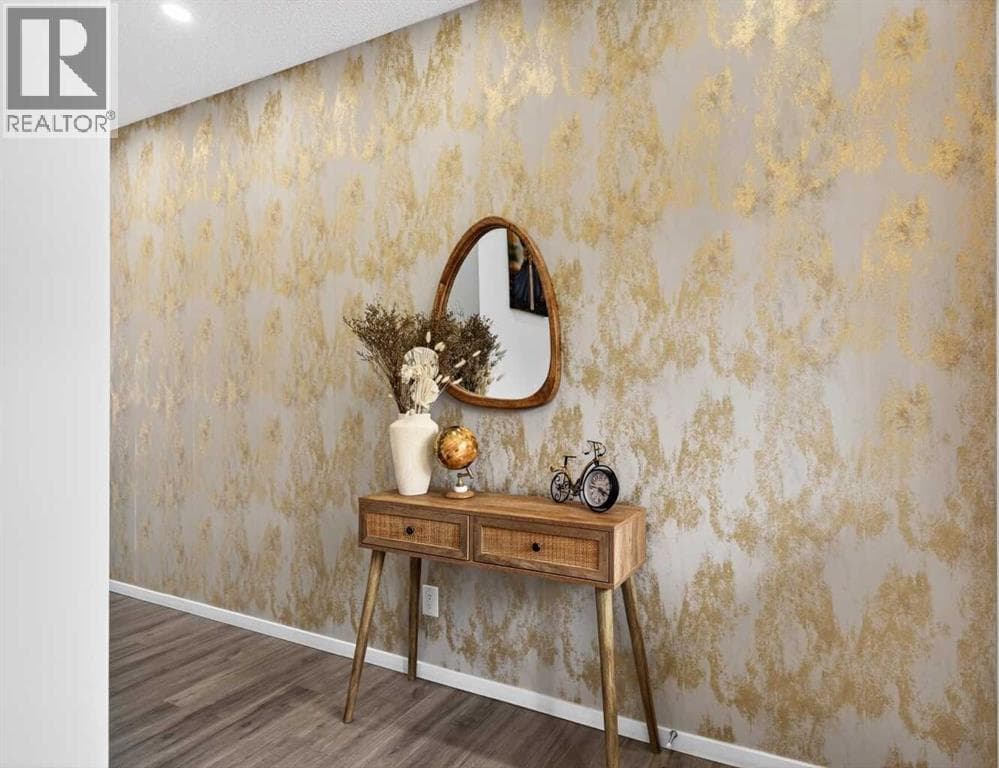 1076 Southwinds Green SW — photo 4