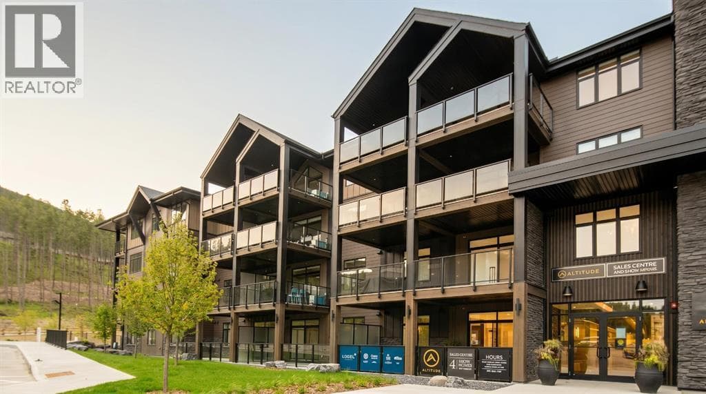 402, 10 Cascade Ridge