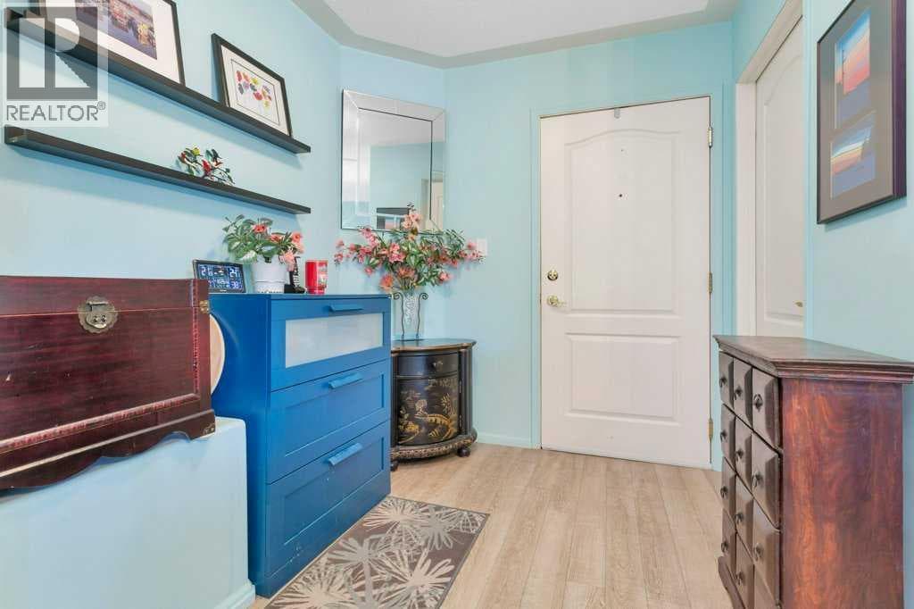 103, 5435 Lakeshore Drive — photo 5