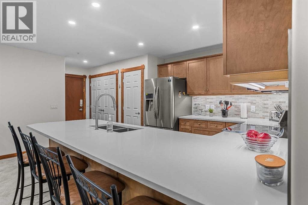 205, 170 Crossbow Place — photo 5