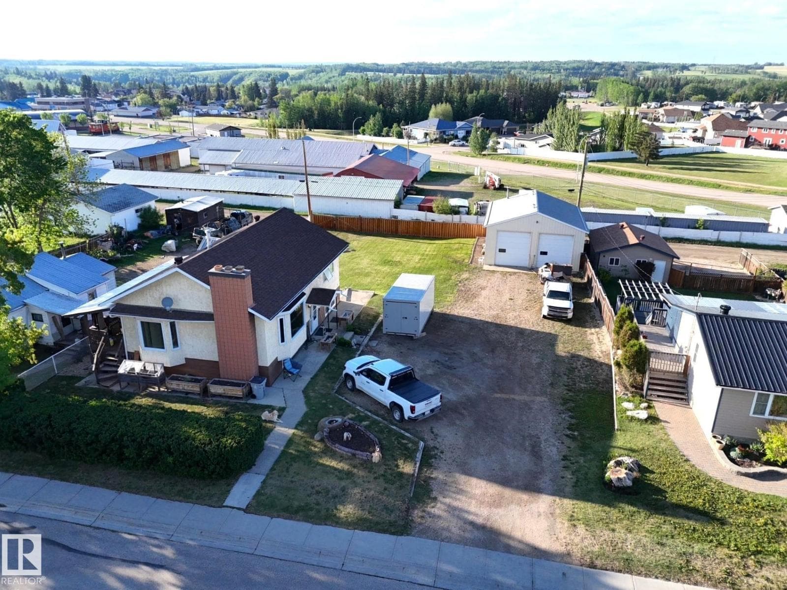 4722 48 AV