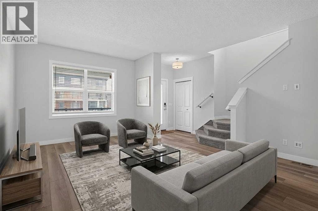 326 Creekside Boulevard SW — photo 4