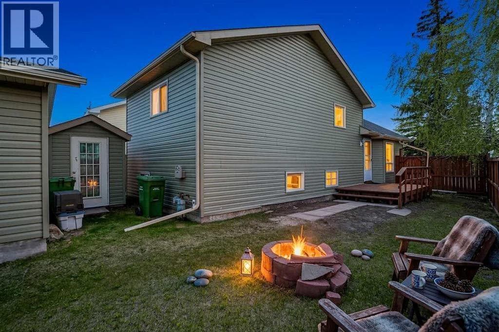 18 Martinview Crescent NE — photo 3