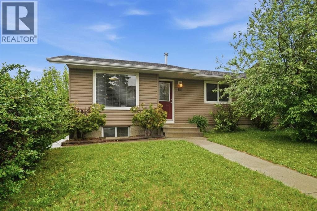 101 Aspen Crescent — photo 2