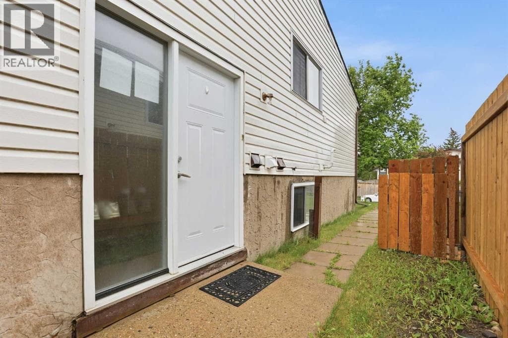84 Ranchero Rise NW — photo 3