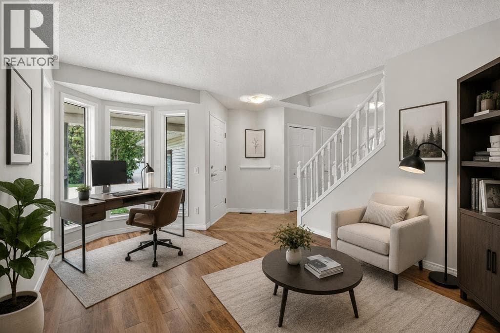 98 River Rock Crescent SE — photo 4