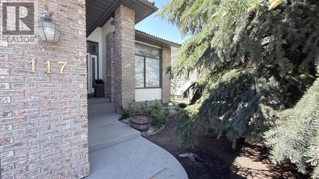 117 Woodpark Close SW