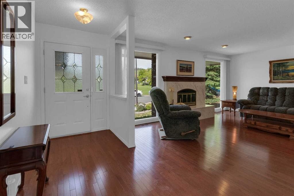 316 Norseman Road NW — photo 2
