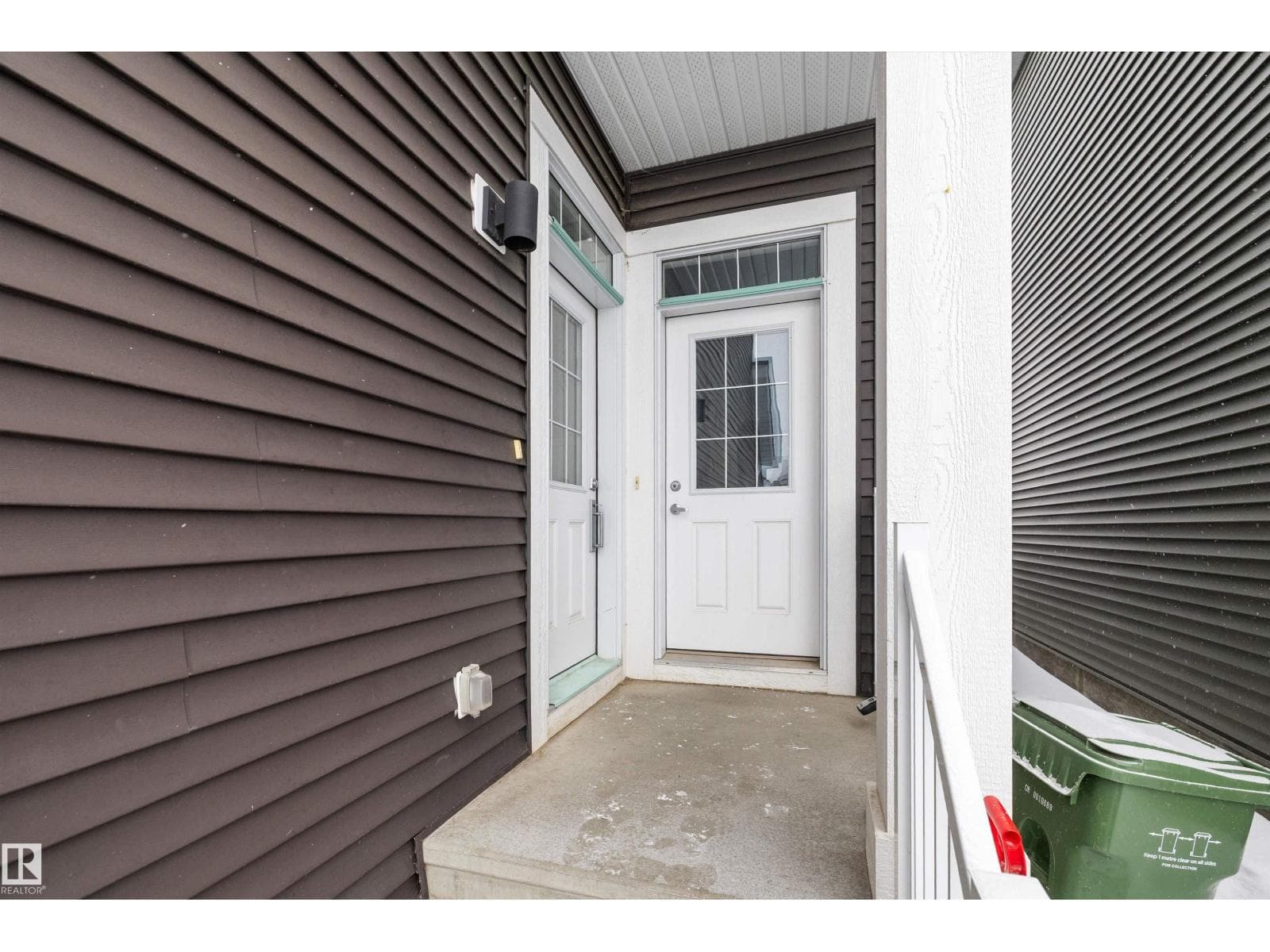 7 Stout PL — photo 4