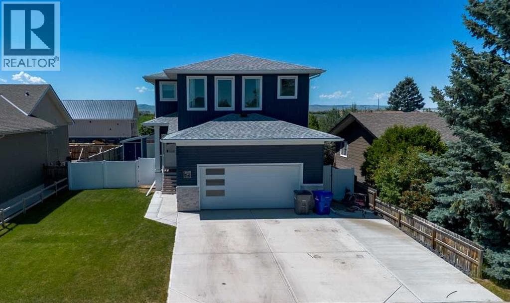 4889 7th Street W