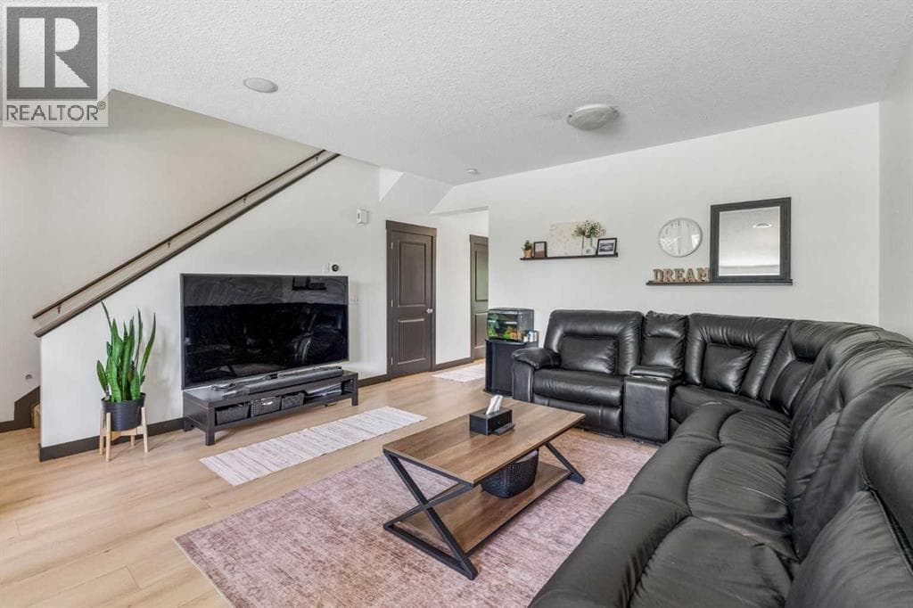183 Rainbow Falls Drive — photo 4