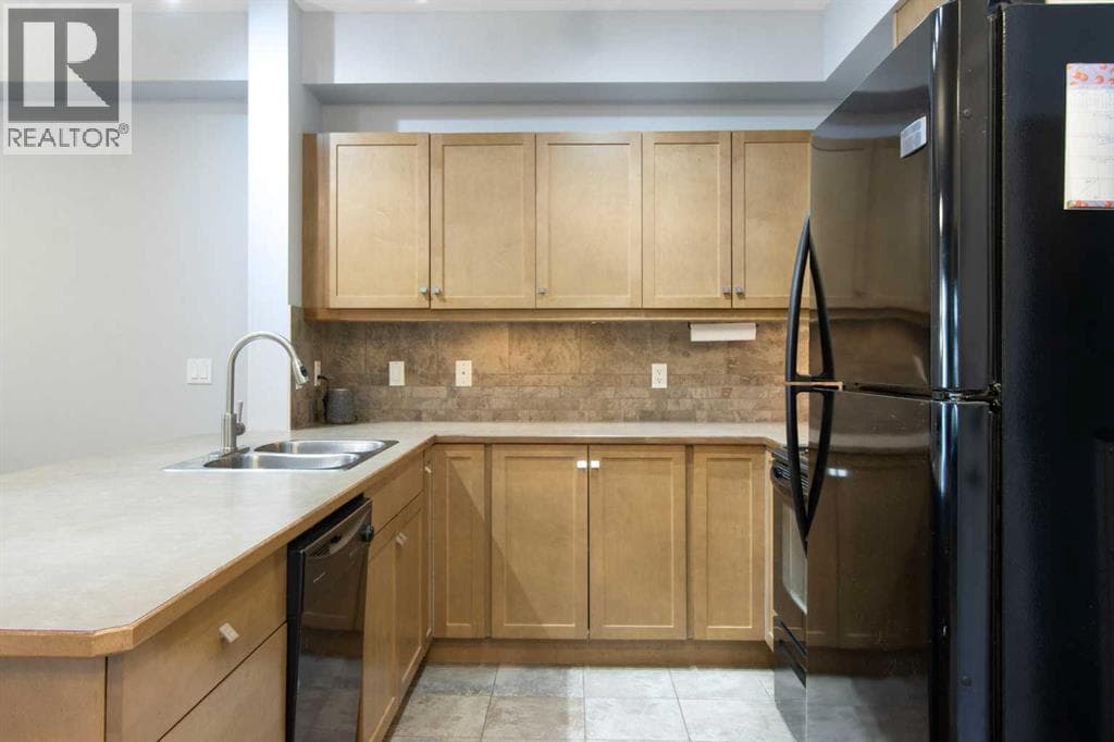 211, 52 Cranfield Link SE — photo 4