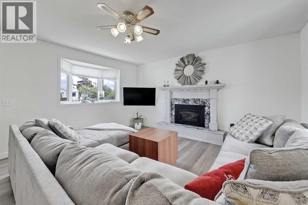 7443 Ogden Road SE — photo 3