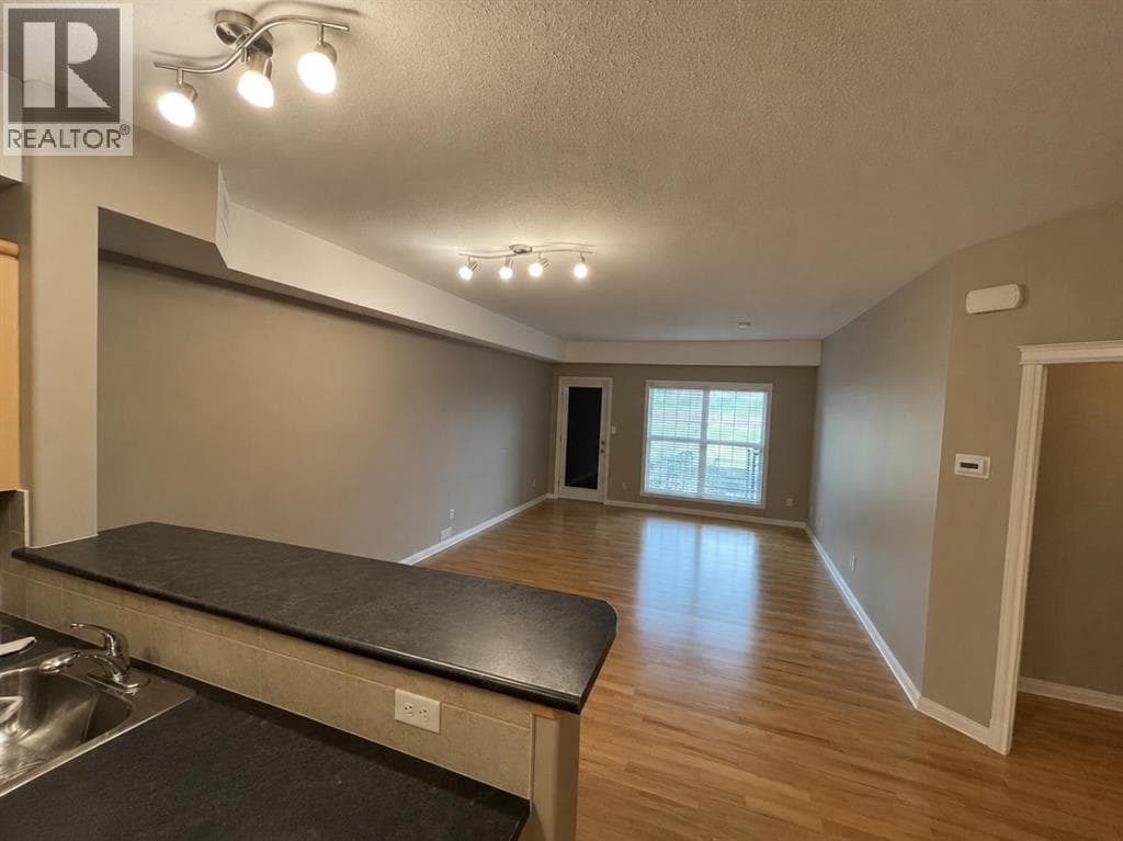235, 201 River Ridge Drive NW — photo 3