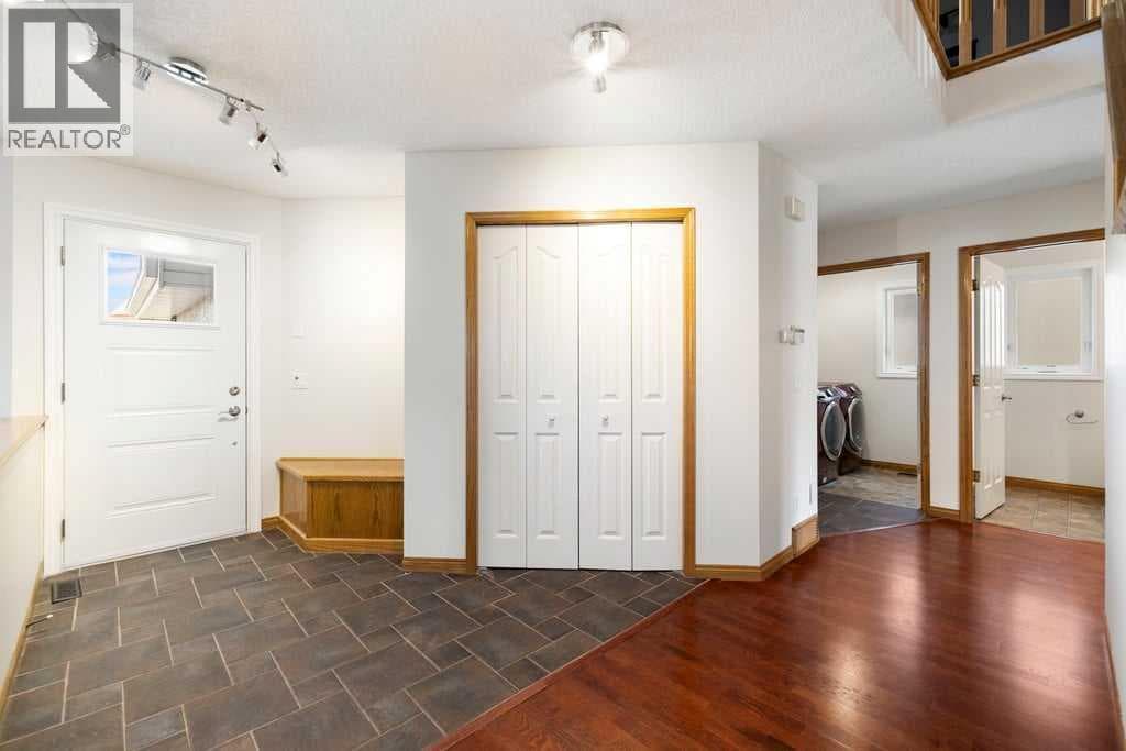 439 Douglas Woods Drive SE — photo 3