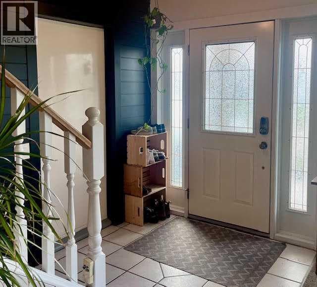 129 HUISMAN Crescent — photo 2