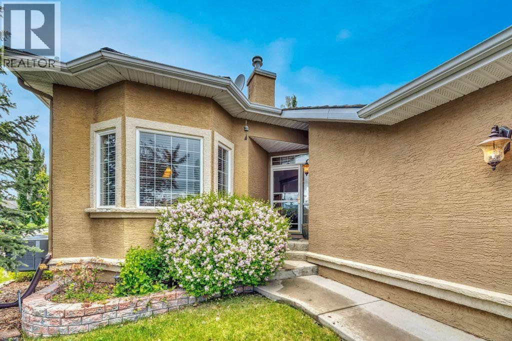199 Lakeside Greens Court — photo 3