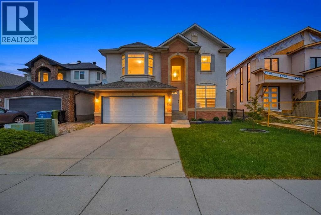 1433 Strathcona Drive SW — photo 2
