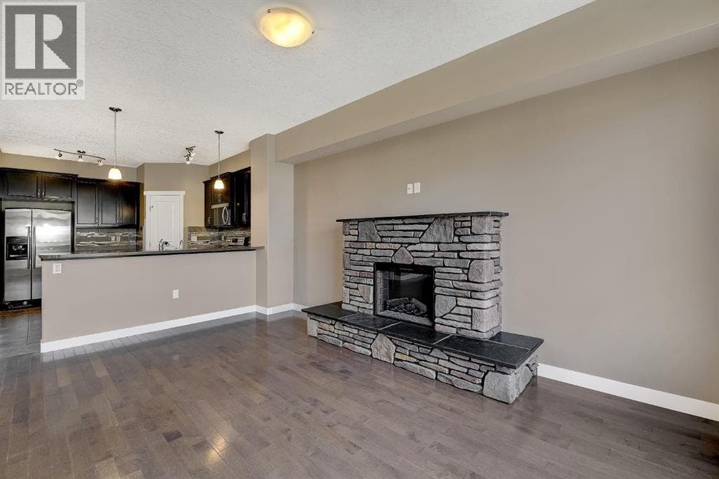 14916 102A Street — photo 4