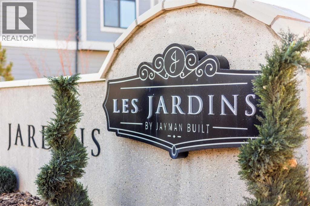 218 Les Jardins Park SE — photo 4