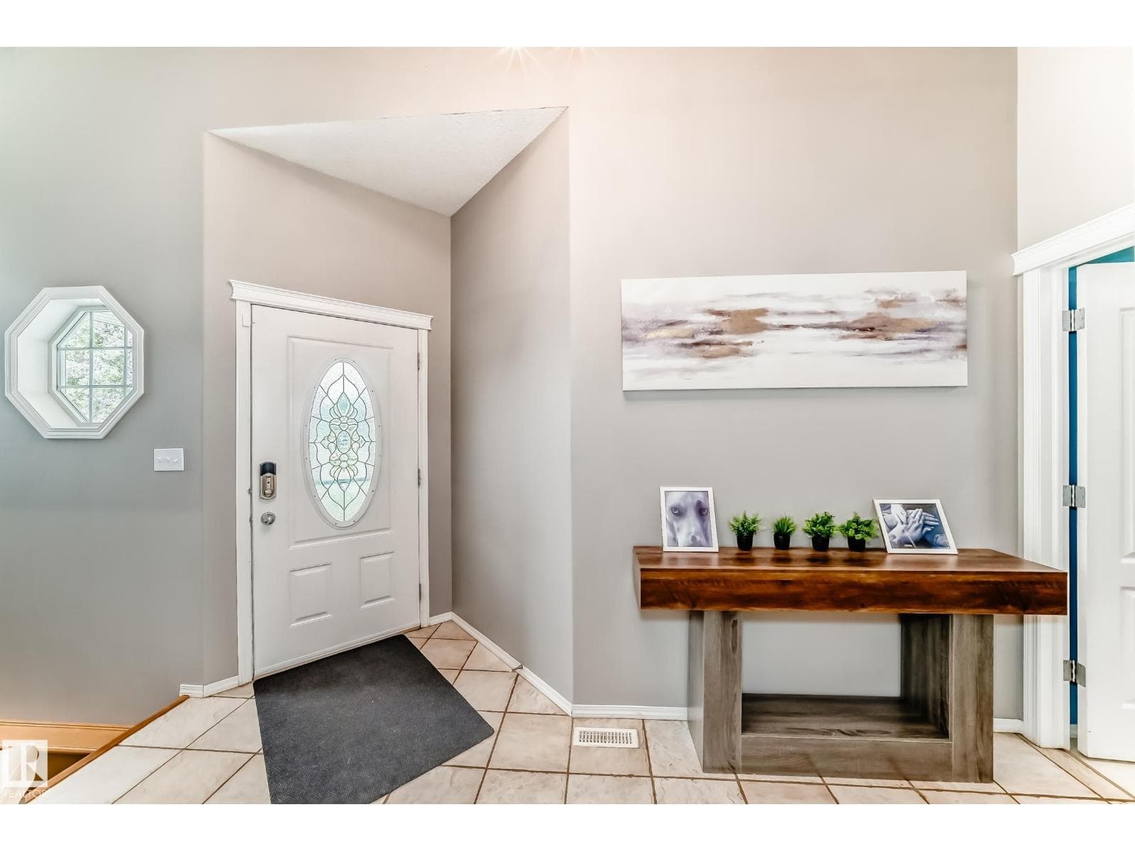 71 RIDGEHAVEN CR — photo 2