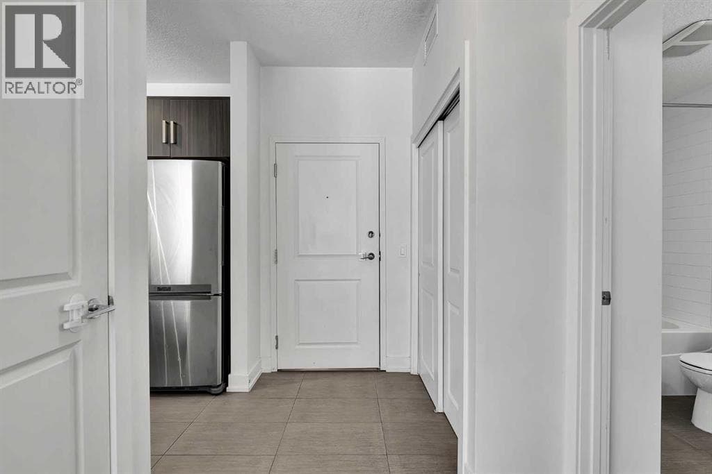 107, 611 Edmonton Trail NE — photo 2