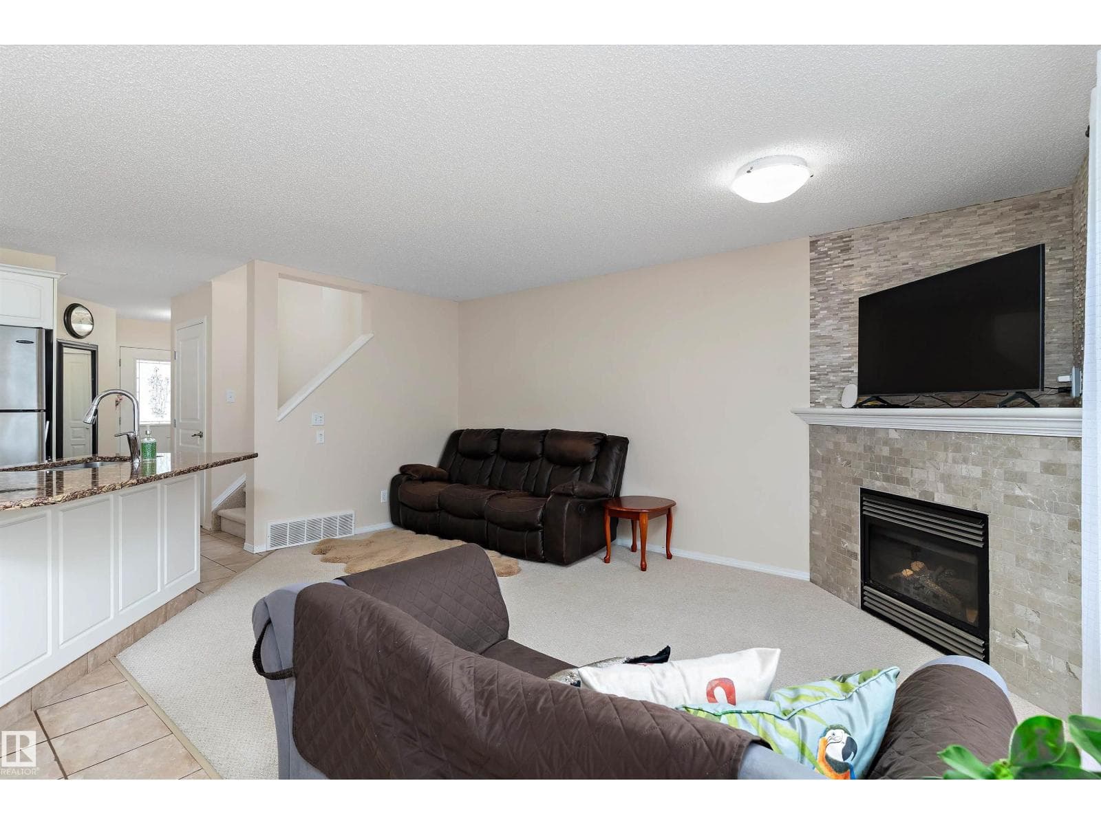 5313 RUE PARK ST — photo 4
