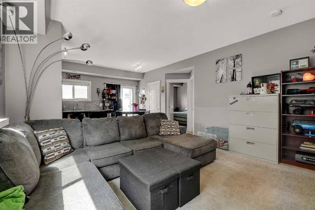 10138 85A Street — photo 3
