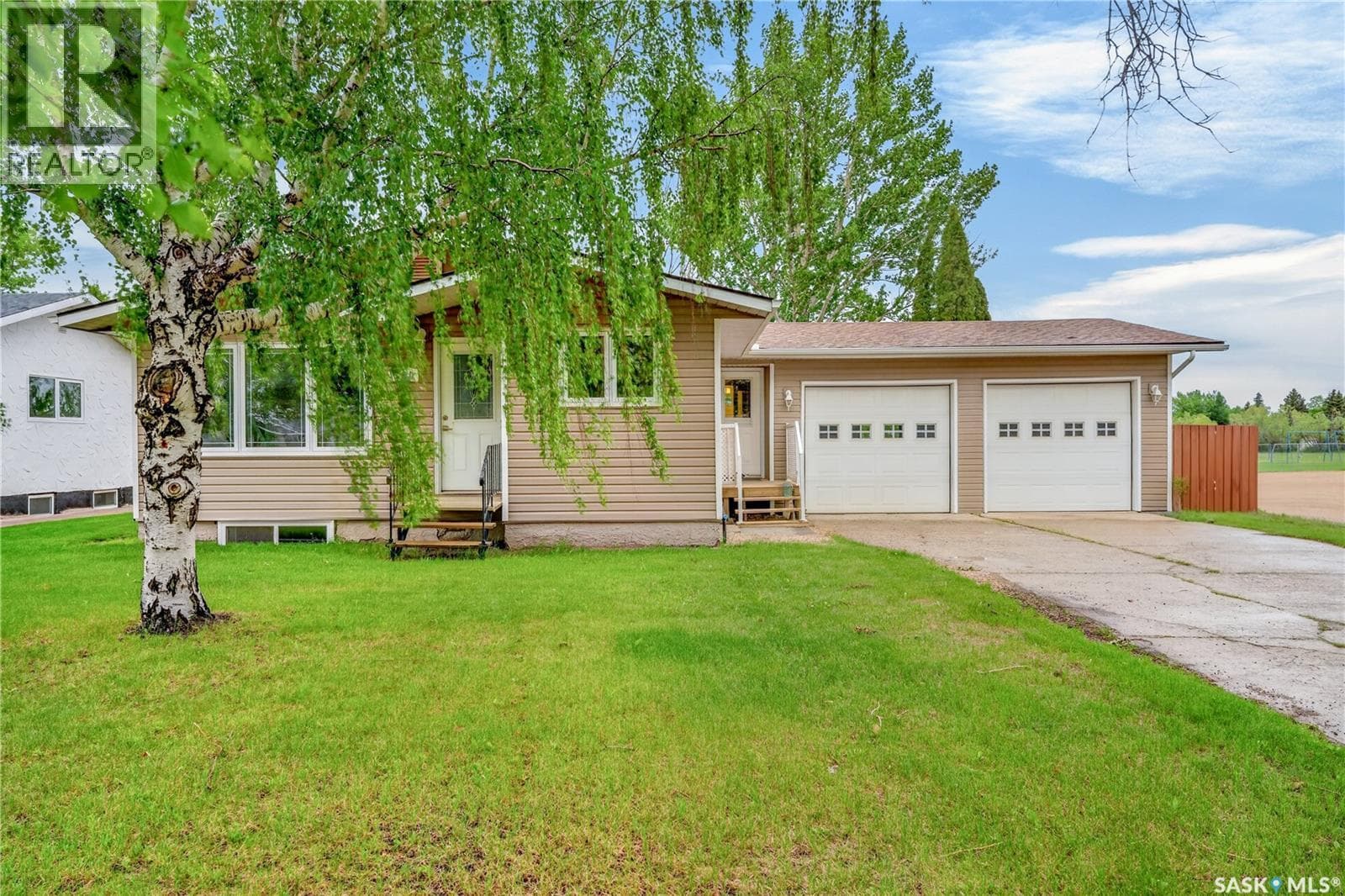 520 Caribou CRESCENT