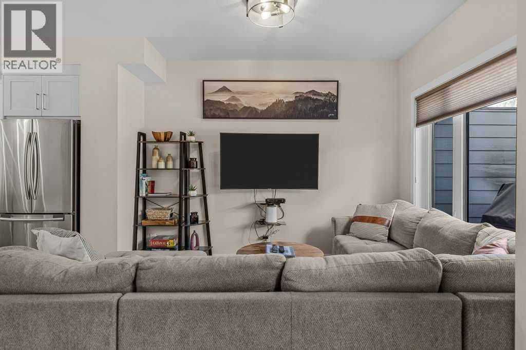 104, 1106 Bow Valley Trail — photo 3