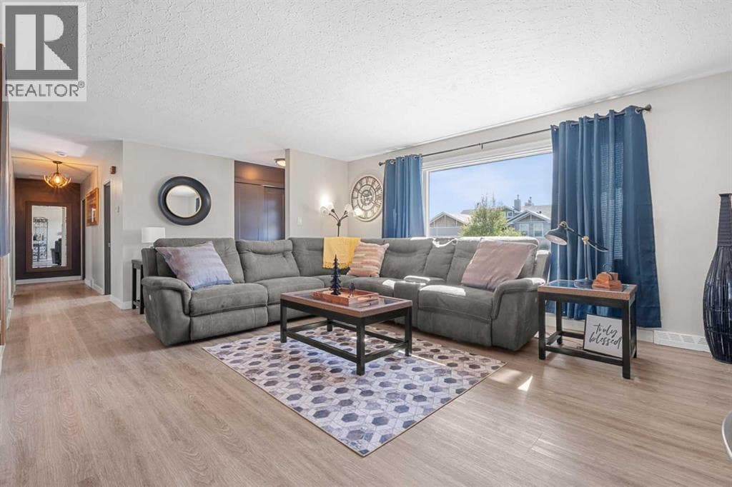 518B Highwood — photo 4