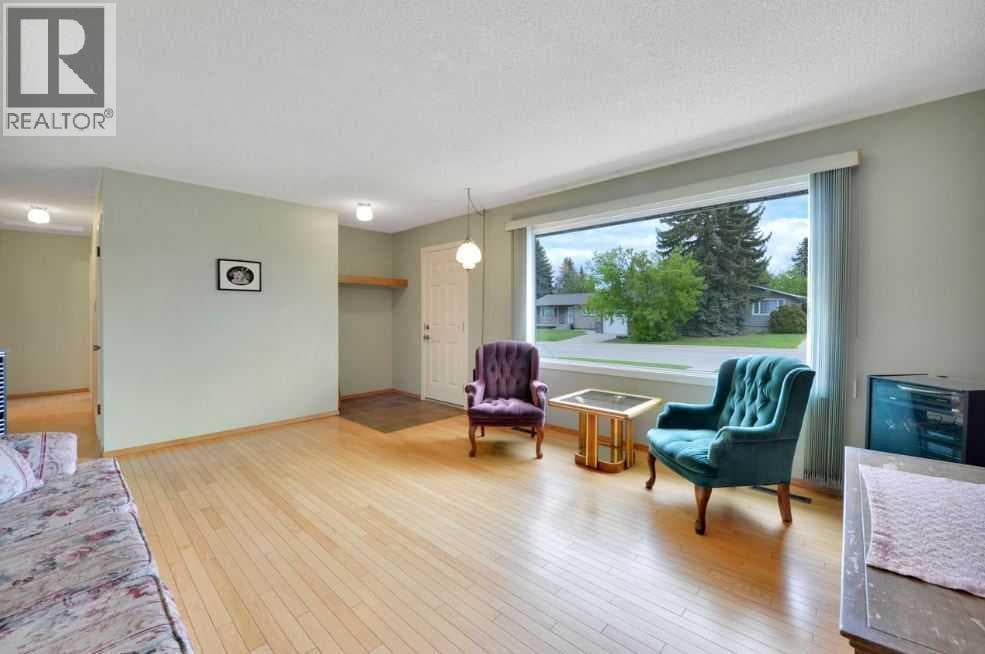 2 Mitchell Avenue — photo 3
