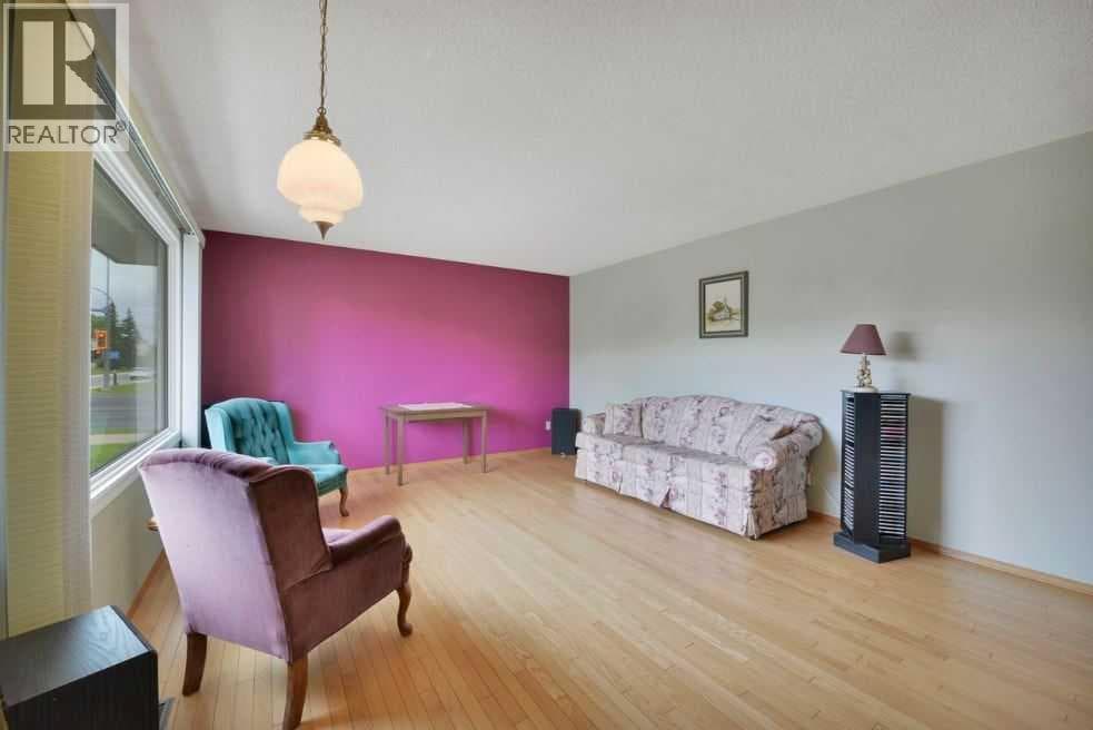 2 Mitchell Avenue — photo 5