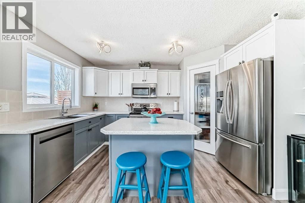 22 Moe Avenue NW — photo 5