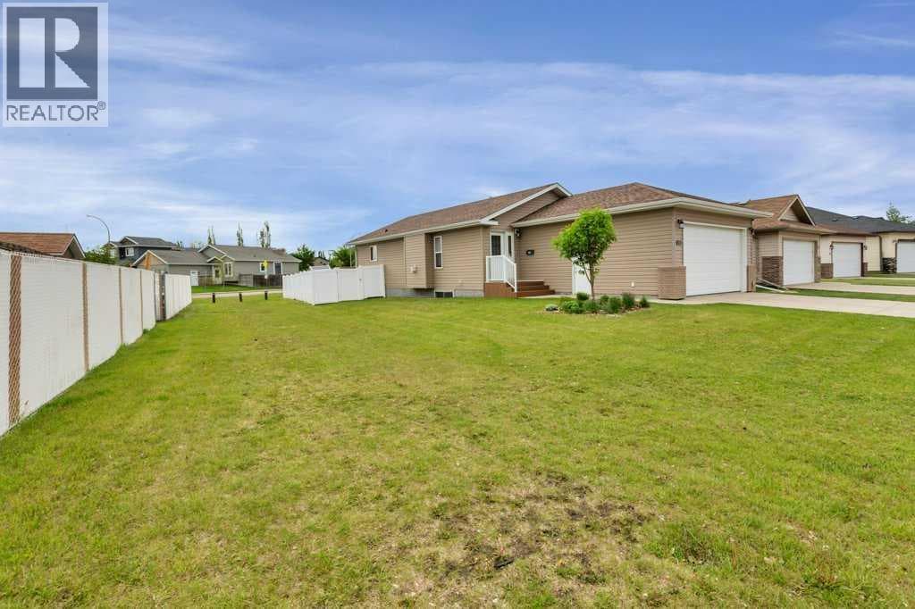 12 Oswald Close — photo 4