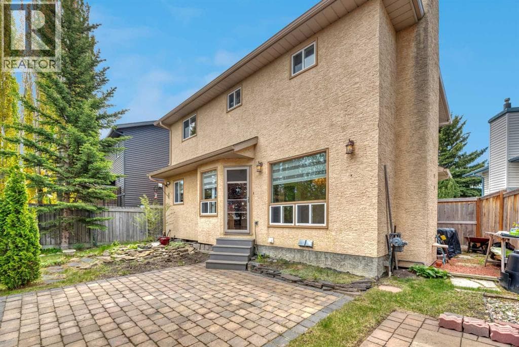 37 Shawbrooke Bay SW — photo 5