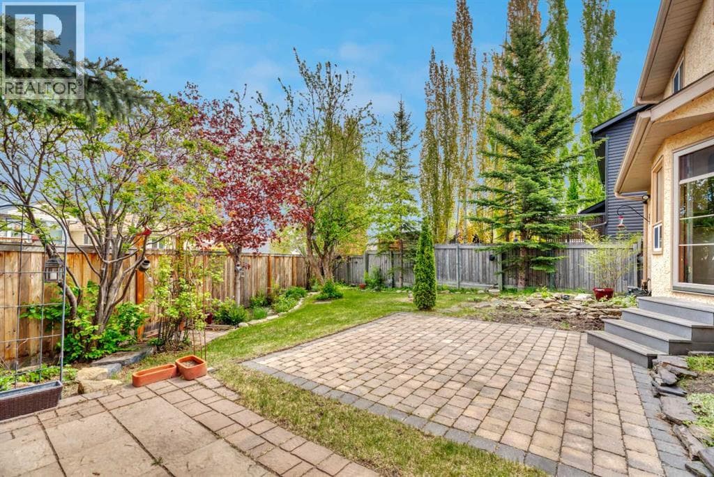 37 Shawbrooke Bay SW — photo 4