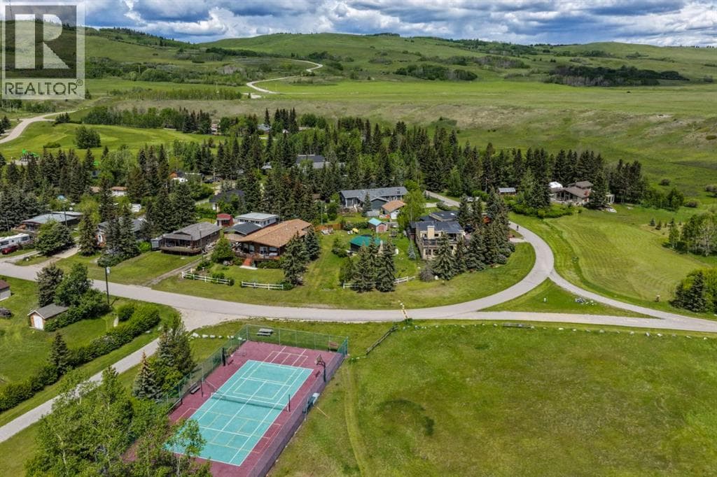 405 Ghost Lake Village — photo 4