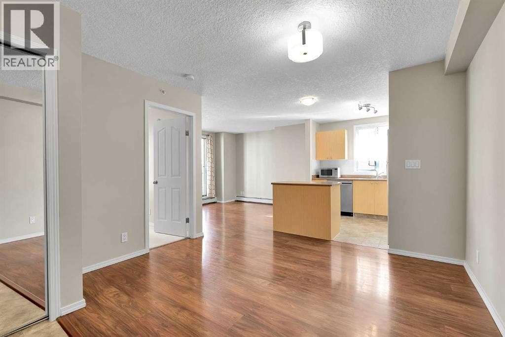 1518, 1111 6 Avenue SW — photo 3